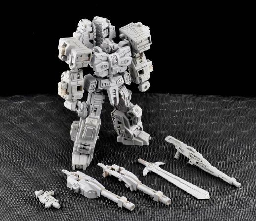 MakeToys: New Fallen Prototype Images and Battle Tanker Replacement Head