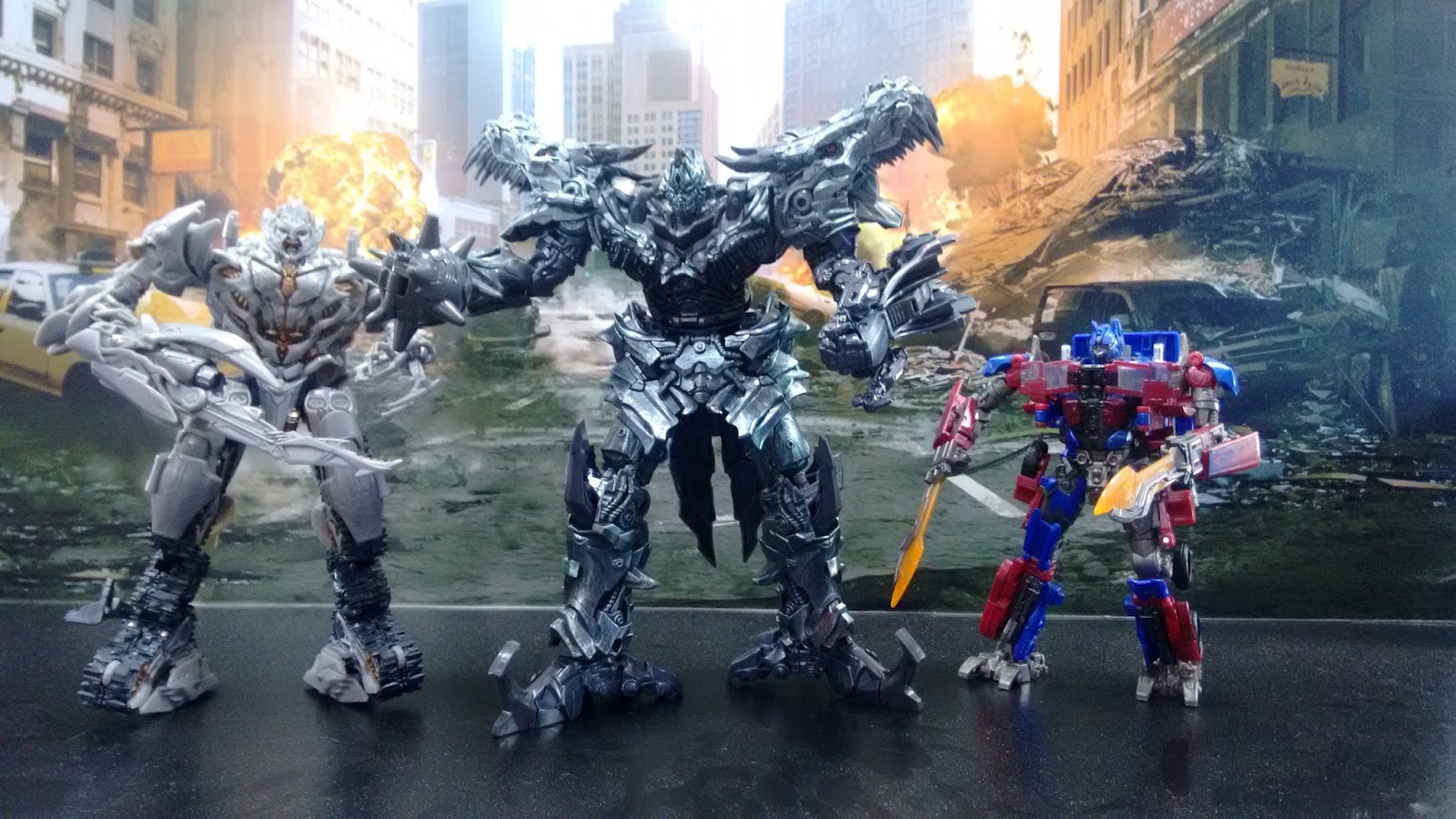 Images of Transformers Studio Series from Brazil Toy Fair ABRIN 2018