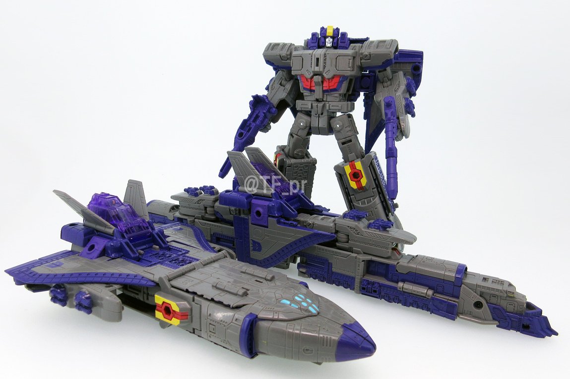 New Images Takara Tomy Transformers Legends LG35 Super Ginrai and LG40 Astrotrain