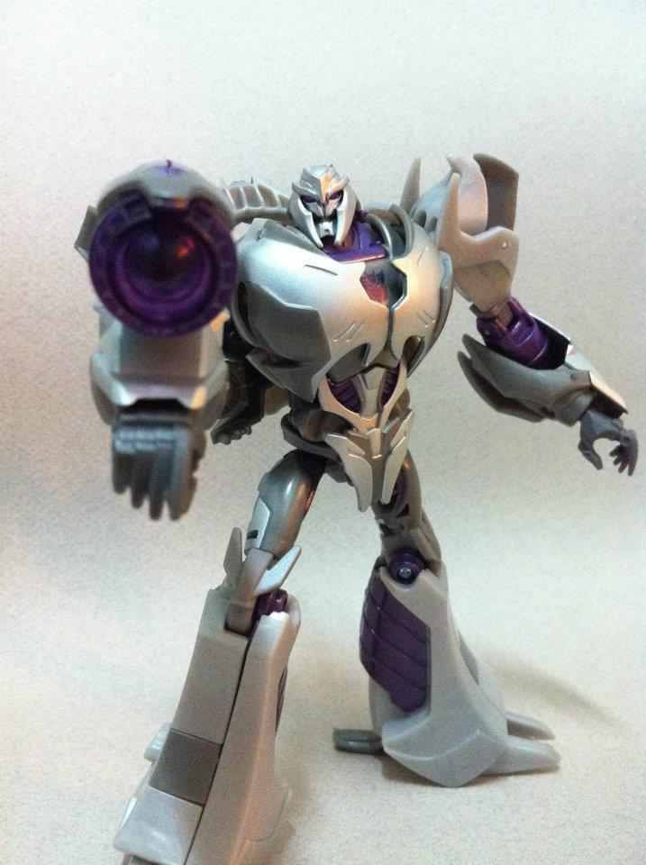 More Transformers Prime Deluxe Megatron Images