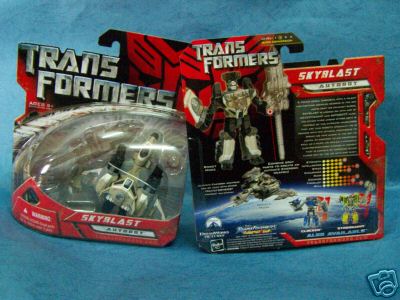 Transformers News: First Look at Energon Skyblast Repaint In-Package