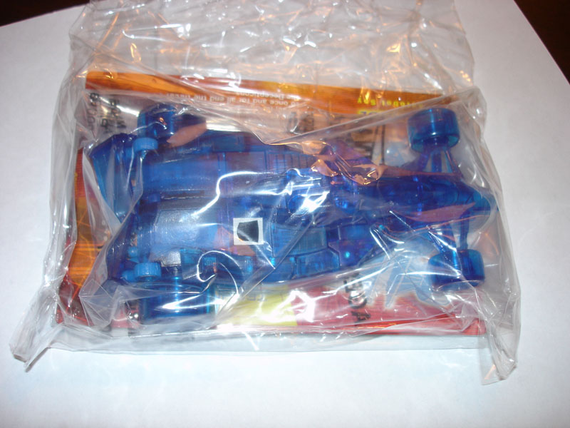 Transformers News: BotCon News: Free Figure is Clear Mirage! Also Rumors of Other Exclusives!