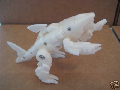 Transformers News: New test shots of the Collectors Club Seacons???