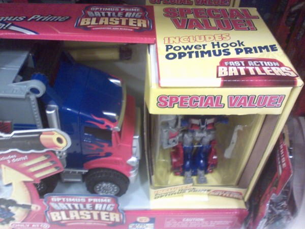Transformers News: Target-Exclusive Prime Arm Blaster With Free Fast Action Battler Optimus