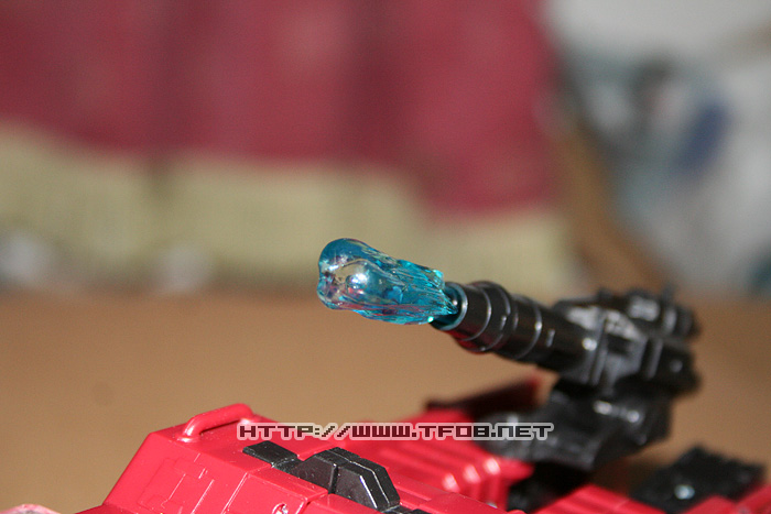 Transformers News: More images of Universe Inferno. {L_IMAGE}