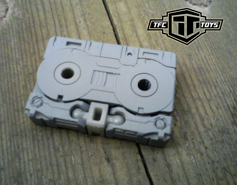 Transformers News: Gear of War Custom Set Pictures