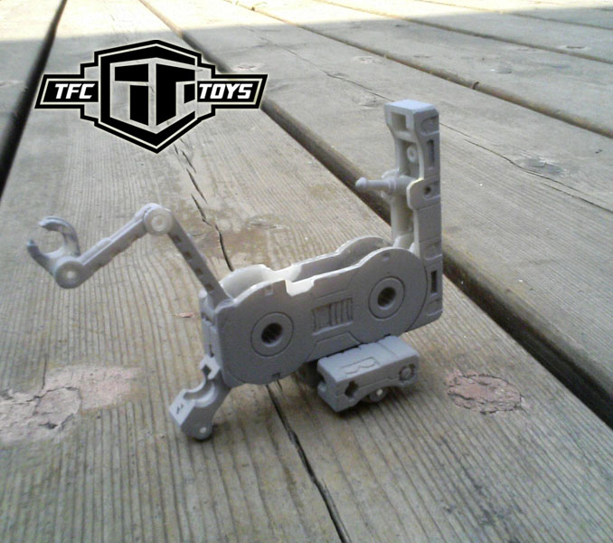 Transformers News: Gear of War Custom Set Pictures