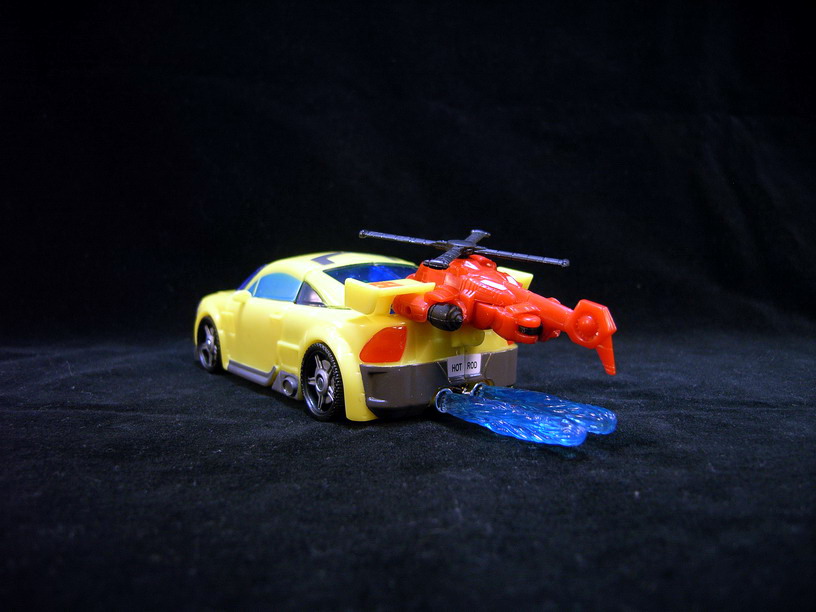 Transformers News: Gallery: Henkei Vs. Universe Hot Shot Gallery: Henkei Vs. Universe Hot Shot