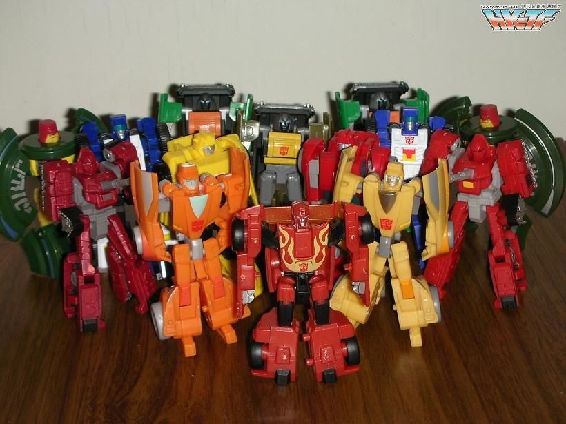 Transformers News: Comparison Images: Henkei Vs. Universe Legends Minibots Comparison Images: Henkei Vs. Universe Legends Minibots