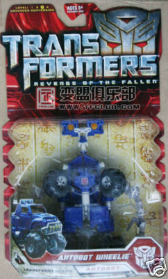 New in-package images of ROTF Autobot Wheelie