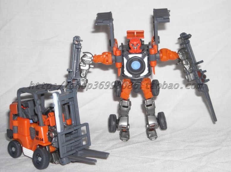 Transformers News: First Look at ROTF Scout Class Dirt Boss Redeco First Look at ROTF Scout Class Dirt Boss Redeco