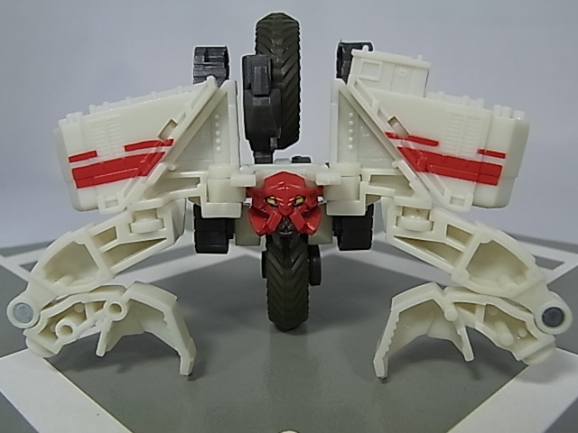 Transformers News: Toys Images of EZ Collection Free Gifts Image