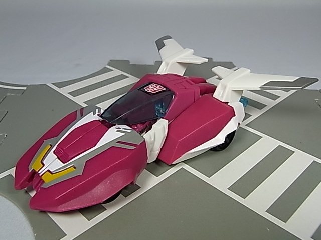Transformers News: Gallery Of Takara Transformers Animated Arcee Image