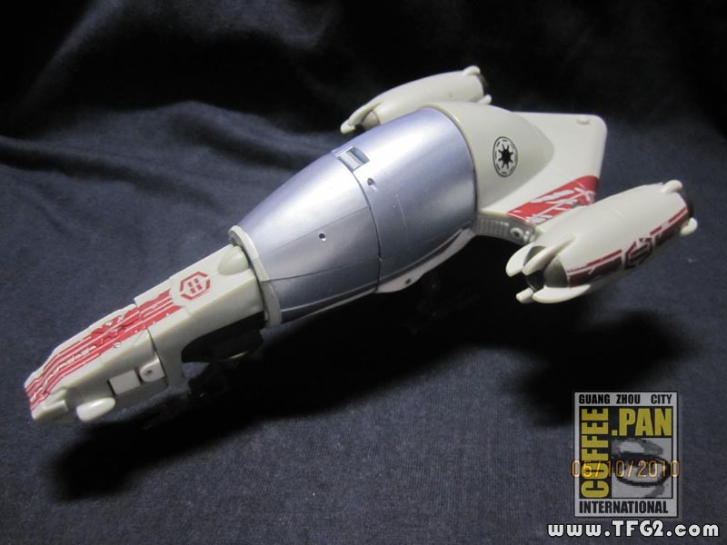 Transformers News: Toy Images of Star Wars Transformers Crossovers - Captain Rex & Yoda Image