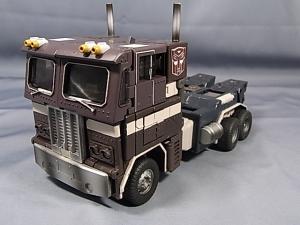 Transformers News: New Images of Masterpiece Convoy: Sleep Mode Image
