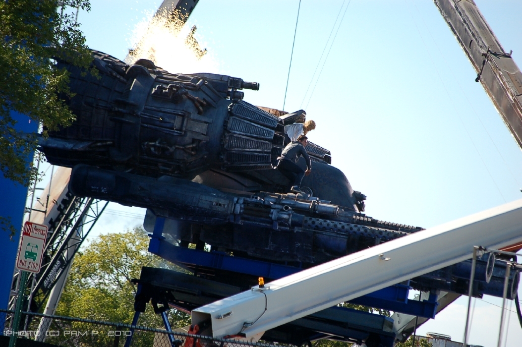 Transformers News: Transformers 3 Filming in Detroit - Spoilers and Photos Image
