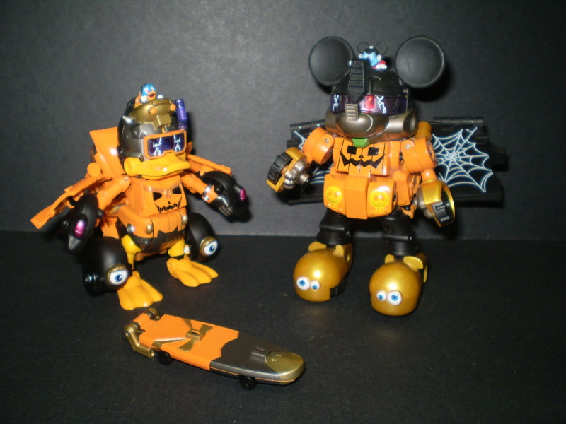Transformers News: Toy Images of Disney Label Donald Duck Holiday Halloween Version Image