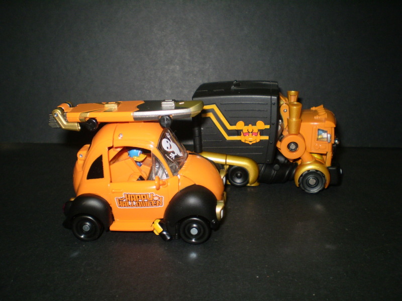 Transformers News: Toy Images of Disney Label Donald Duck Holiday Halloween Version Image