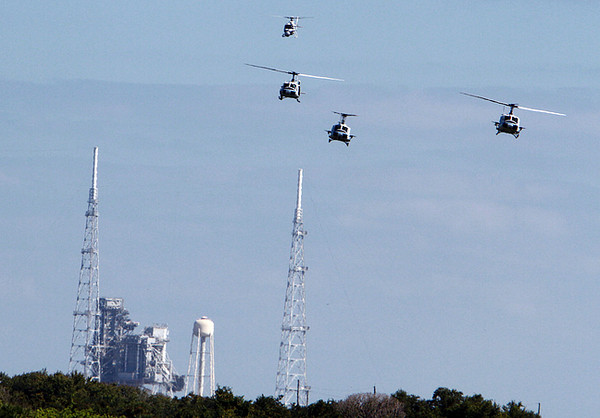 Transformers News: Transformers: DOTM Filming at the Kennedy Space Center Seibertron.com Image
