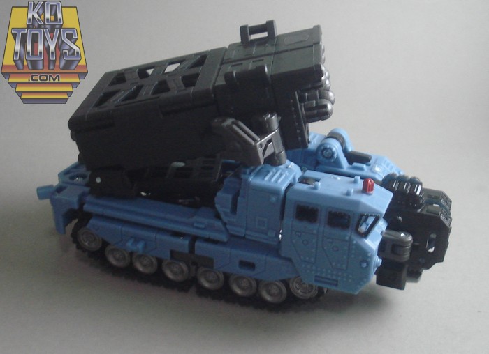 Transformers News: Toy Images Of Generations Deluxe Class Mindset Image