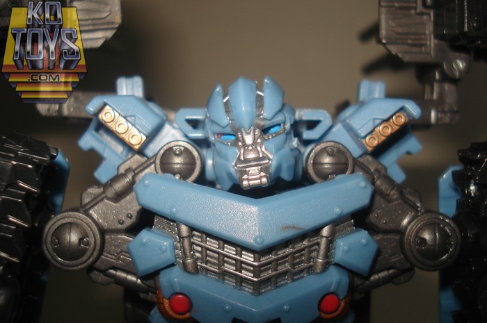 Transformers News: Toy Images Of Generations Deluxe Class Mindset Image