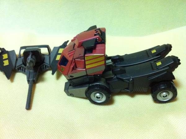 Transformers News: Toy Images of Million Publishing Exclusive Transformers Animated Optimus Prime Elite Guard Version Image
