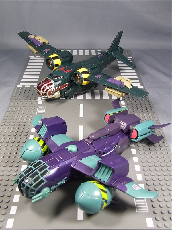 Transformers News: Toy Images of Transformers United UN-14 Lugnut Image