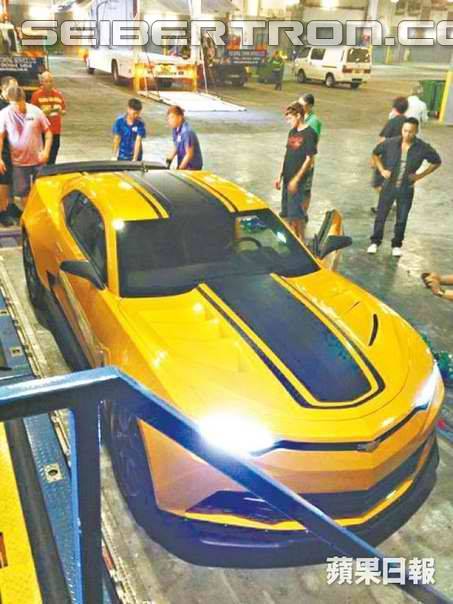 Transformers News: Re: Dino Spotted in Hong Kong with other Autobots?