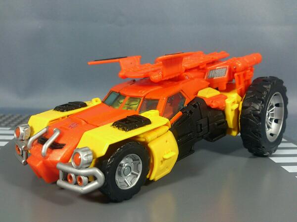 Transformers News: Alfes2010's TakaraTomy Generations Sandstorm Gallery