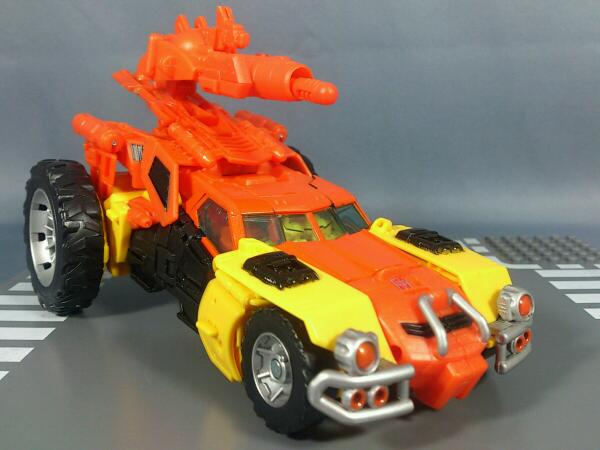 Transformers News: Alfes2010's TakaraTomy Generations Sandstorm Gallery
