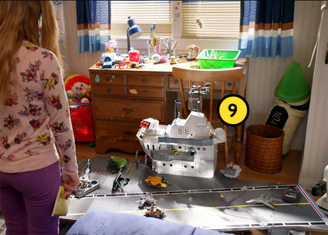 Transformers News: ABC's The Goldbergs Features Vintage Transformers On This Week's Episode Transformers News: ABC's The Goldbergs Features Vintage Transformers On This Week's Episode