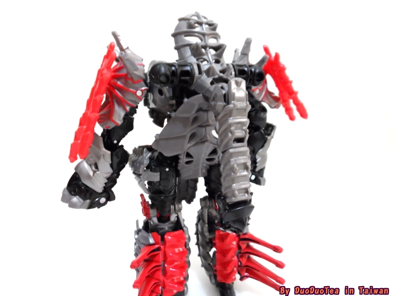 Transformers News: Age Of Extinction Voyager Class Slog In Hand Images Transformers News: Age Of Extinction Voyager Class Slog In Hand Images