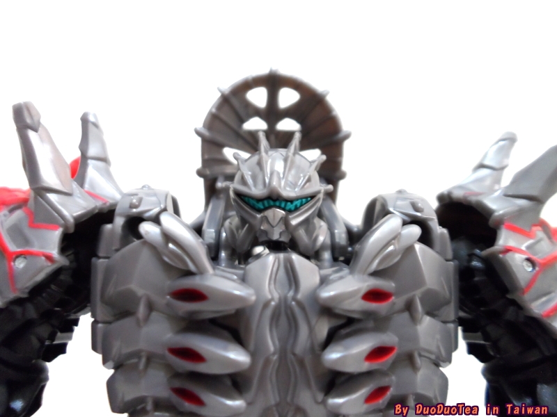 Transformers News: Age Of Extinction Voyager Class Slog In Hand Images Transformers News: Age Of Extinction Voyager Class Slog In Hand Images