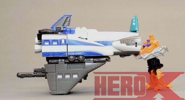 Transformers News: More Images Of Million Publishing's Shouki And GoShooter