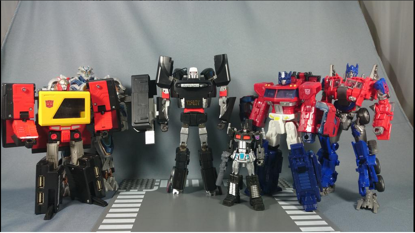 Transformers News: Alfes2010 Presents Mega Drive Megatron In-Hand Pictorial