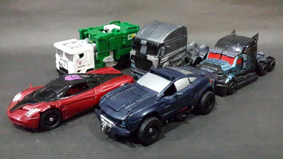 Transformers News: Age of Extinction Power Battlers Junkheap And Vehicon In-Hand Images Transformers News: Age of Extinction Power Battlers Junkheap And Vehicon In-Hand Images