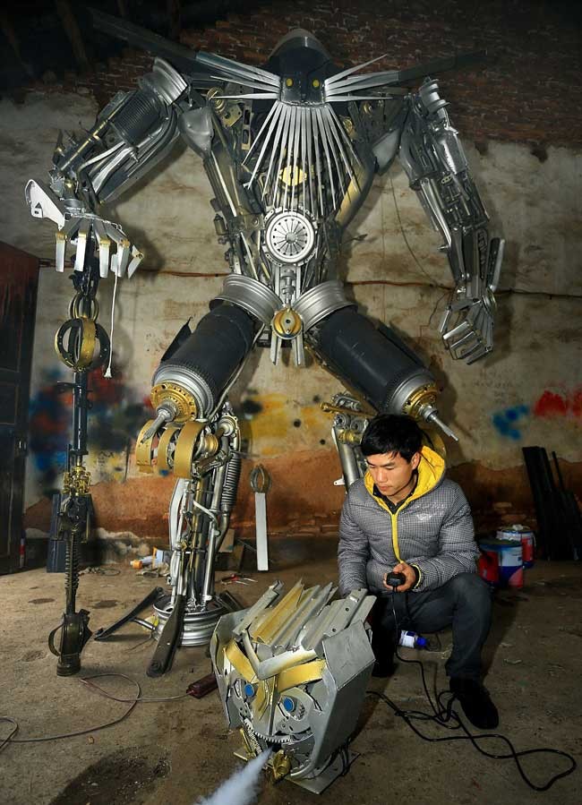 Transformers News: Chinese Farmers Become Junkions, Build And Sell Their Own Transformers