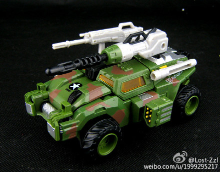 Transformers News: Potential BotCon 2015 Roadbuster In G2 General Optimus Deco Transformers News: Potential BotCon 2015 Roadbuster In G2 General Optimus Deco