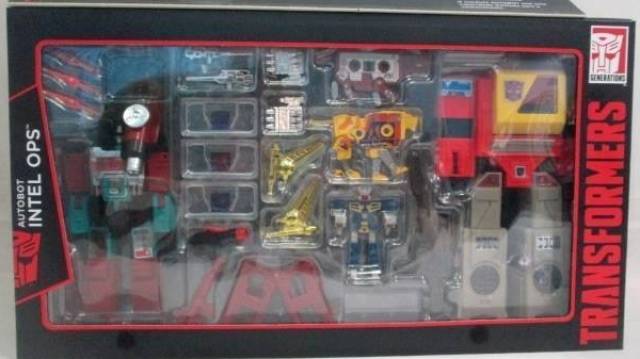 Transformers News: Platinum Edition Trypticon and Blaster/Perceptor 2-Pack Reissues Preorders Now Live Transformers News: Platinum Edition Trypticon and Blaster/Perceptor 2-Pack Reissues Preorders Now Live