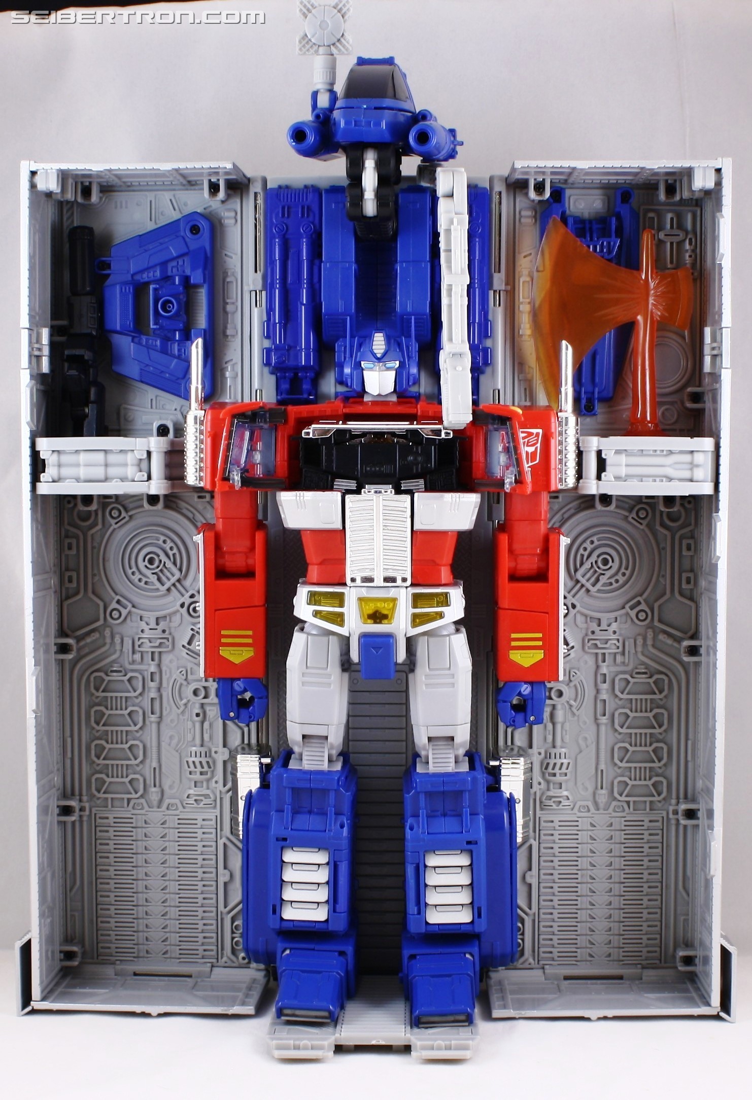 Transformers News: Hasbro Transformers Masterpiece MP-10 Optimus Prime Images and Comparisons to Previous Releases