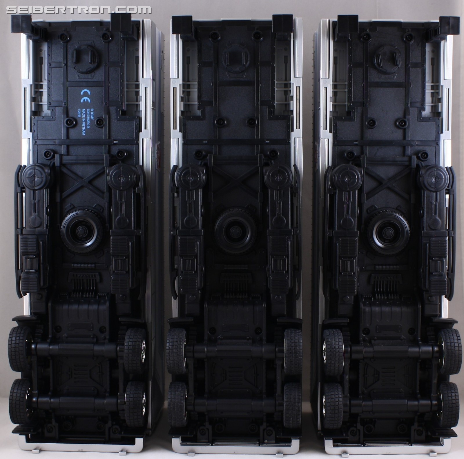 Transformers News: Hasbro Transformers Masterpiece MP-10 Optimus Prime Images and Comparisons to Previous Releases