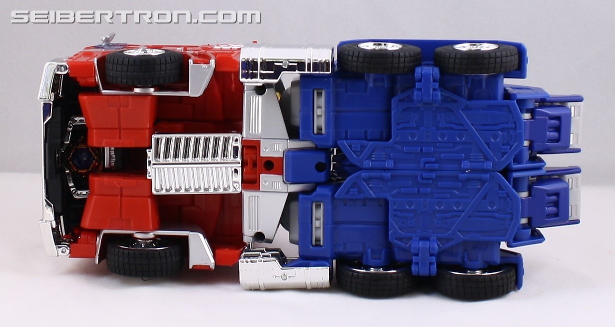Transformers News: Hasbro Transformers Masterpiece MP-10 Optimus Prime Images and Comparisons to Previous Releases