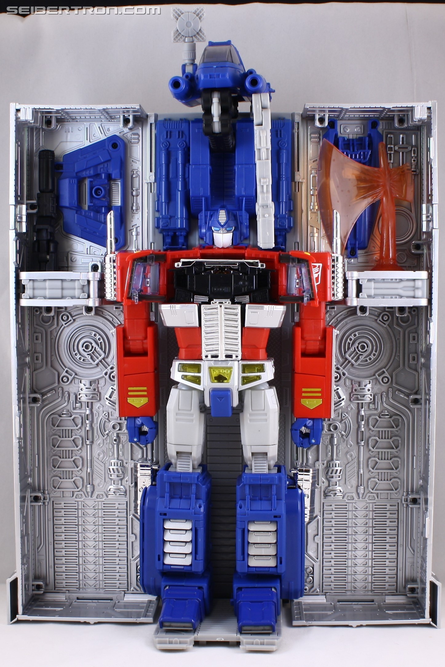 Transformers News: Hasbro Transformers Masterpiece MP-10 Optimus Prime Images and Comparisons to Previous Releases
