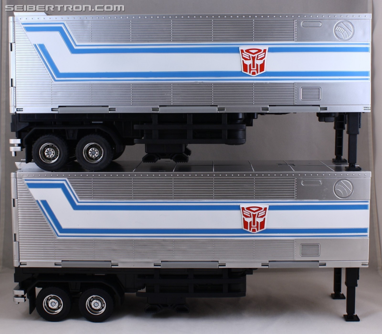 Transformers News: Hasbro Transformers Masterpiece MP-10 Optimus Prime Images and Comparisons to Previous Releases