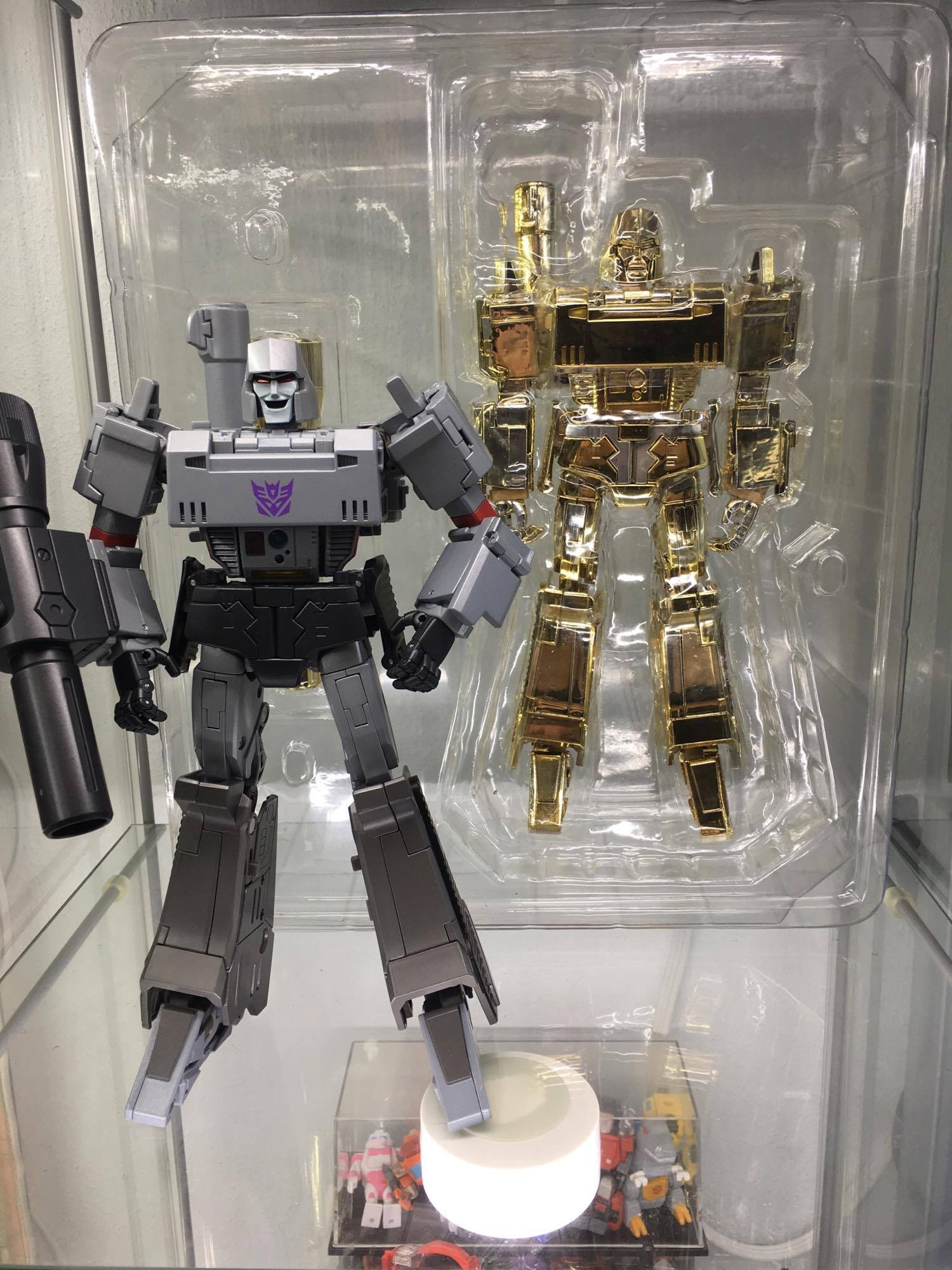 Transformers News: In hand pictures of Takara Tomy MP-36 Megatron