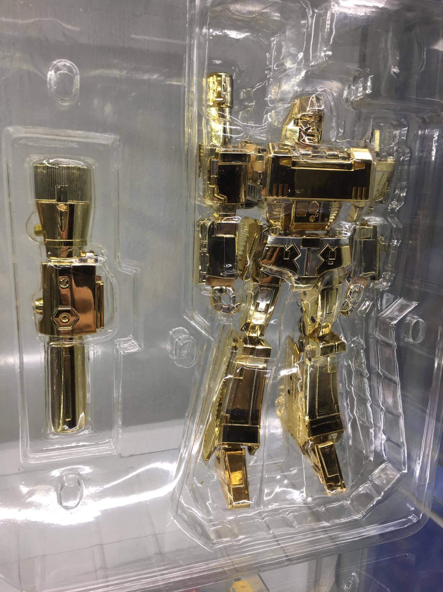 Transformers News: In hand pictures of Takara Tomy MP-36 Megatron