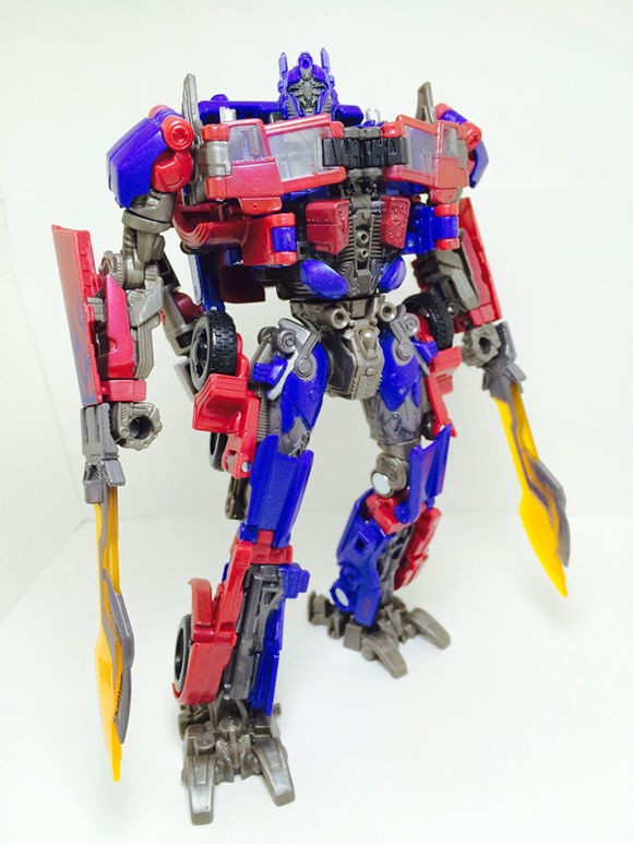 Transformers News: Transformers Studio Series Optimus Prime Unmasked Variant Images Transformers News: Transformers Studio Series Optimus Prime Unmasked Variant Images