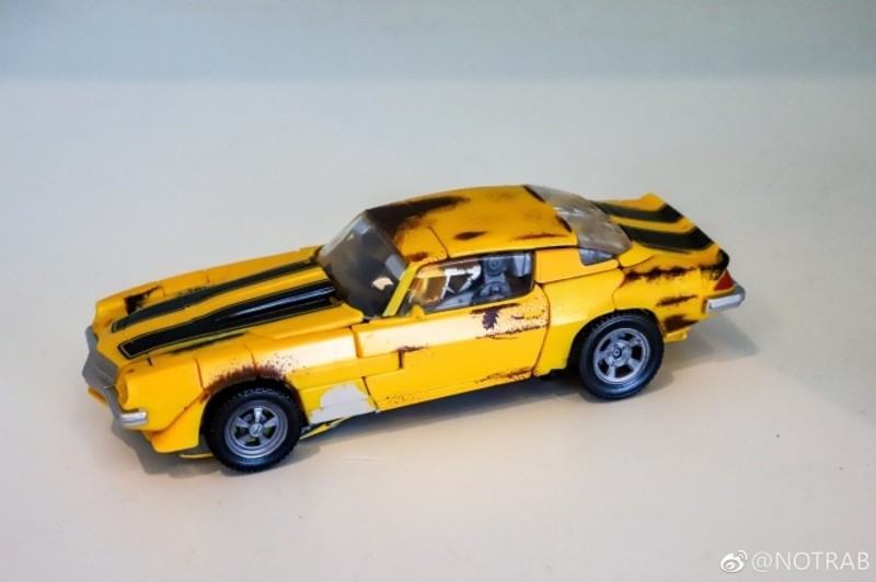 Transformers News: Images of Transformers Studio Series Rusty Bumblebee and Camo Blackout Exclusive from China Transformers News: Images of Transformers Studio Series Rusty Bumblebee and Camo Blackout Exclusive from China