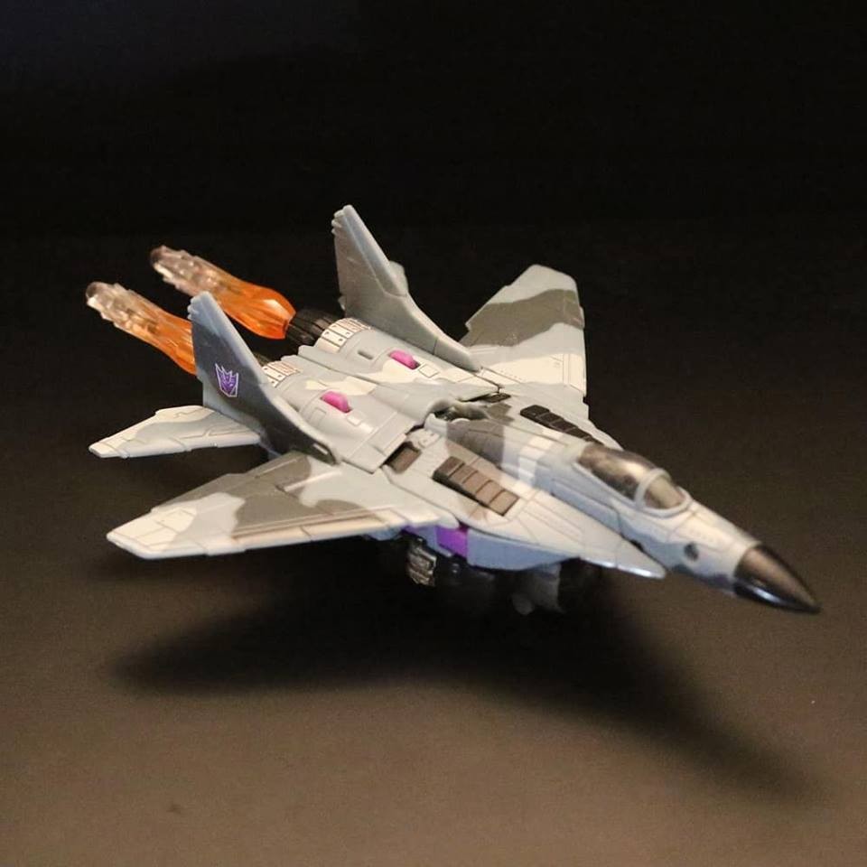 2007 Transformers: the Game concept art shown off by Ken Christiansen