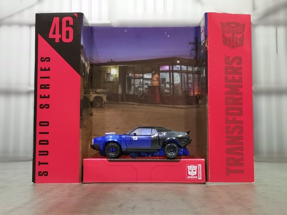 Transformers News: In Hand Images of Transformers Studio Series DOTM Optimus Prime And Car Mode Dropkick